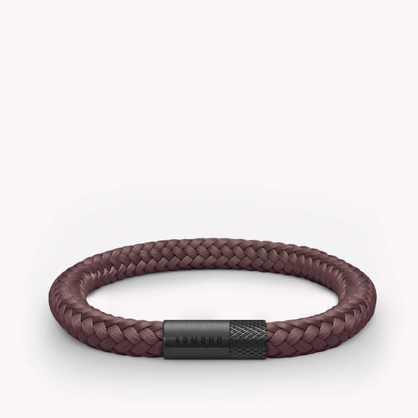 Bruine dunne armband met zwarte stalen sluiting