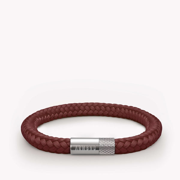 Donkerrode dunne armband met zilveren stalen sluiting